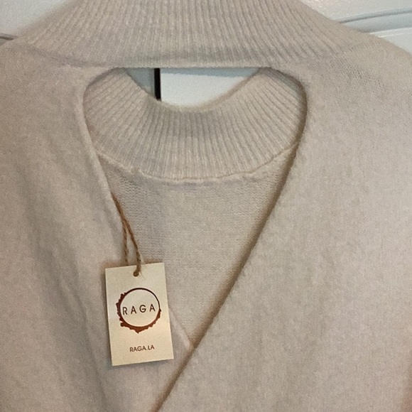 Sweater by Raga - Picture 3 of 7